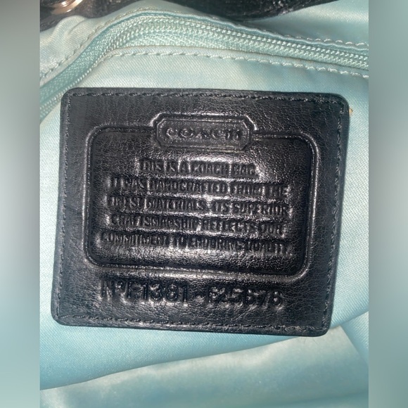 COACH 25676 Daisy Outline Signature Metallic Drawstring Bucket Bag - Picture 4 of 8